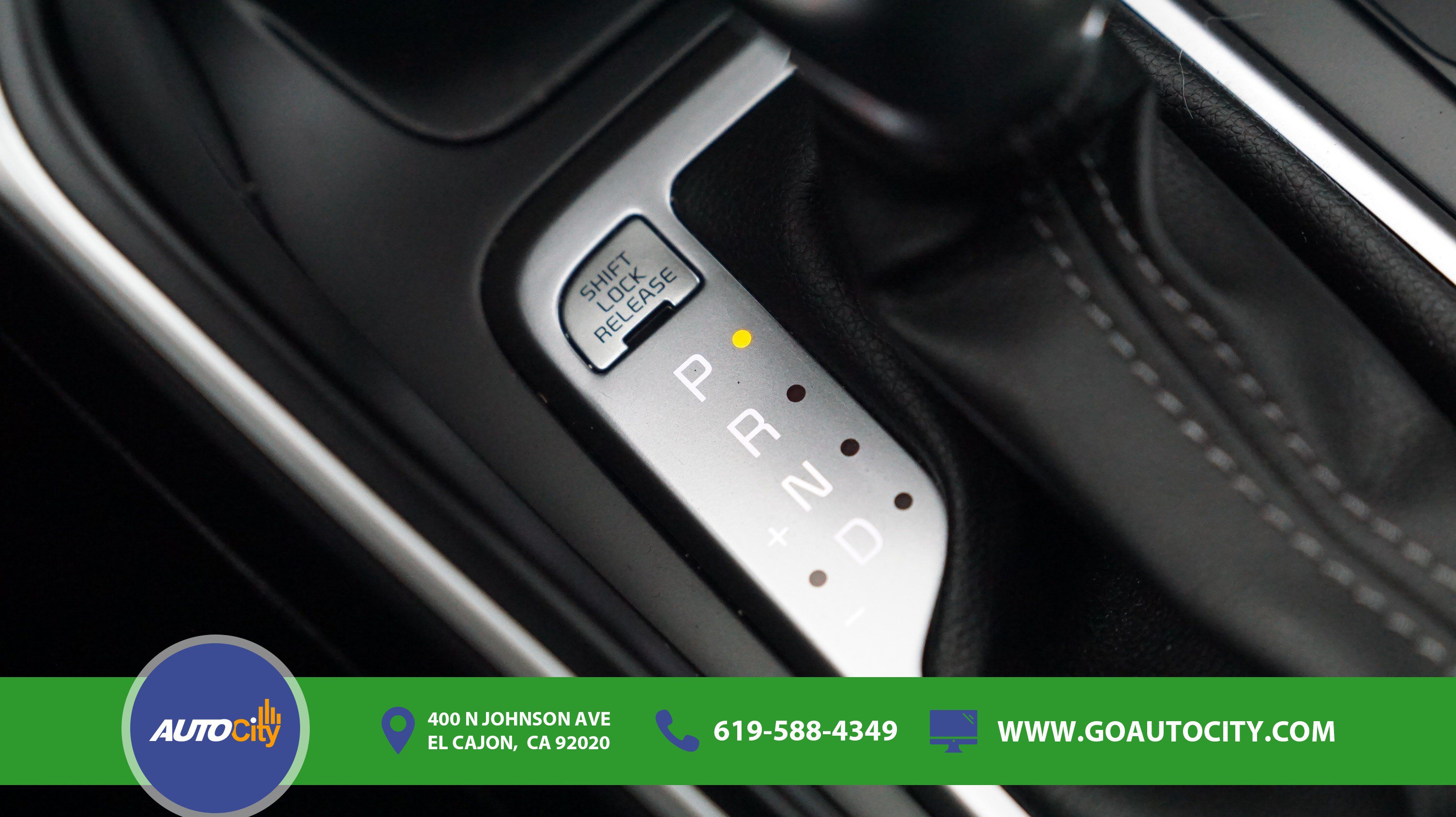 Used 2022 Kia Sorento S FWD image 26