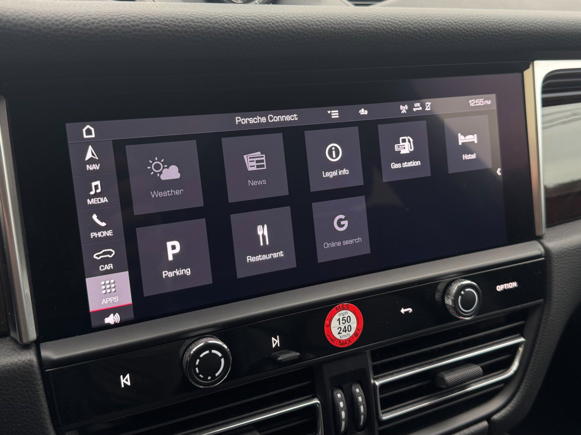 Used 2024 Porsche Macan image 62