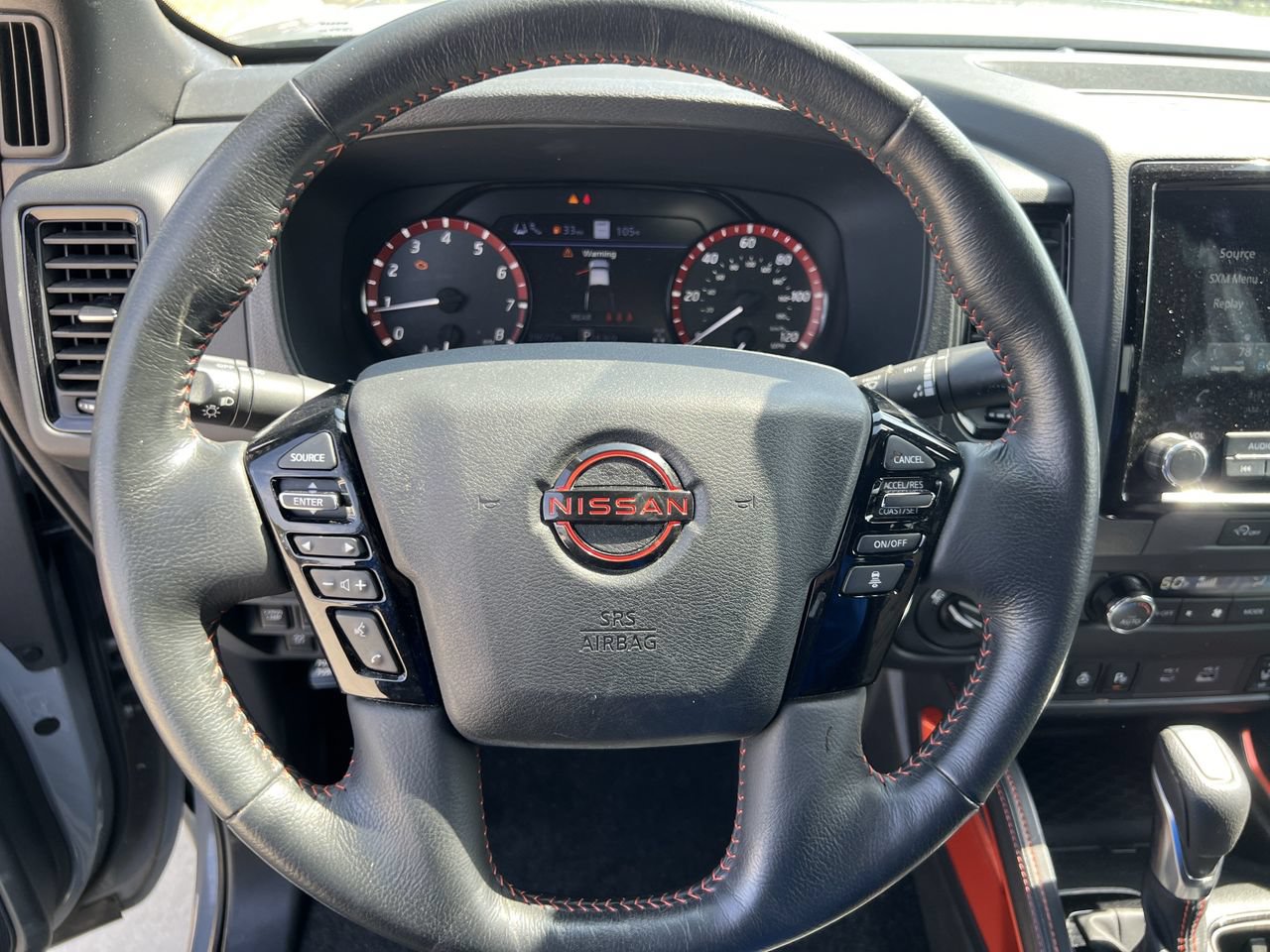 Used 2023 Nissan Frontier PRO-4X w/ Pro Convenience Package AWD/4WD image 8