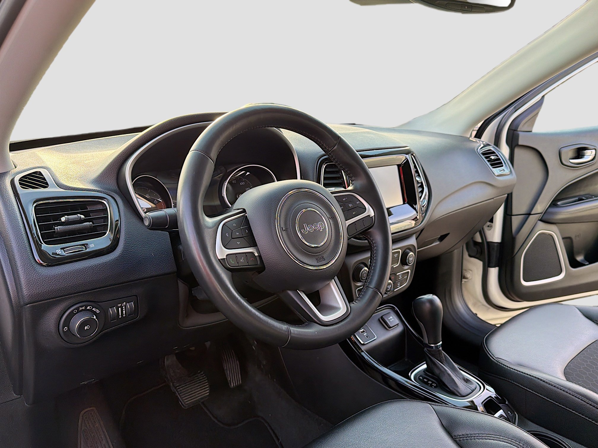 Used 2019 Jeep Compass Altitude image 4