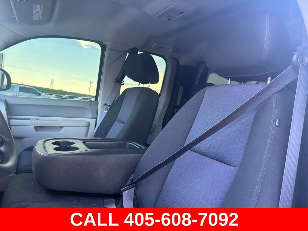 Used 2012 Chevrolet Silverado 1500 W/T w/ Skid Plate Package AWD/4WD image 17