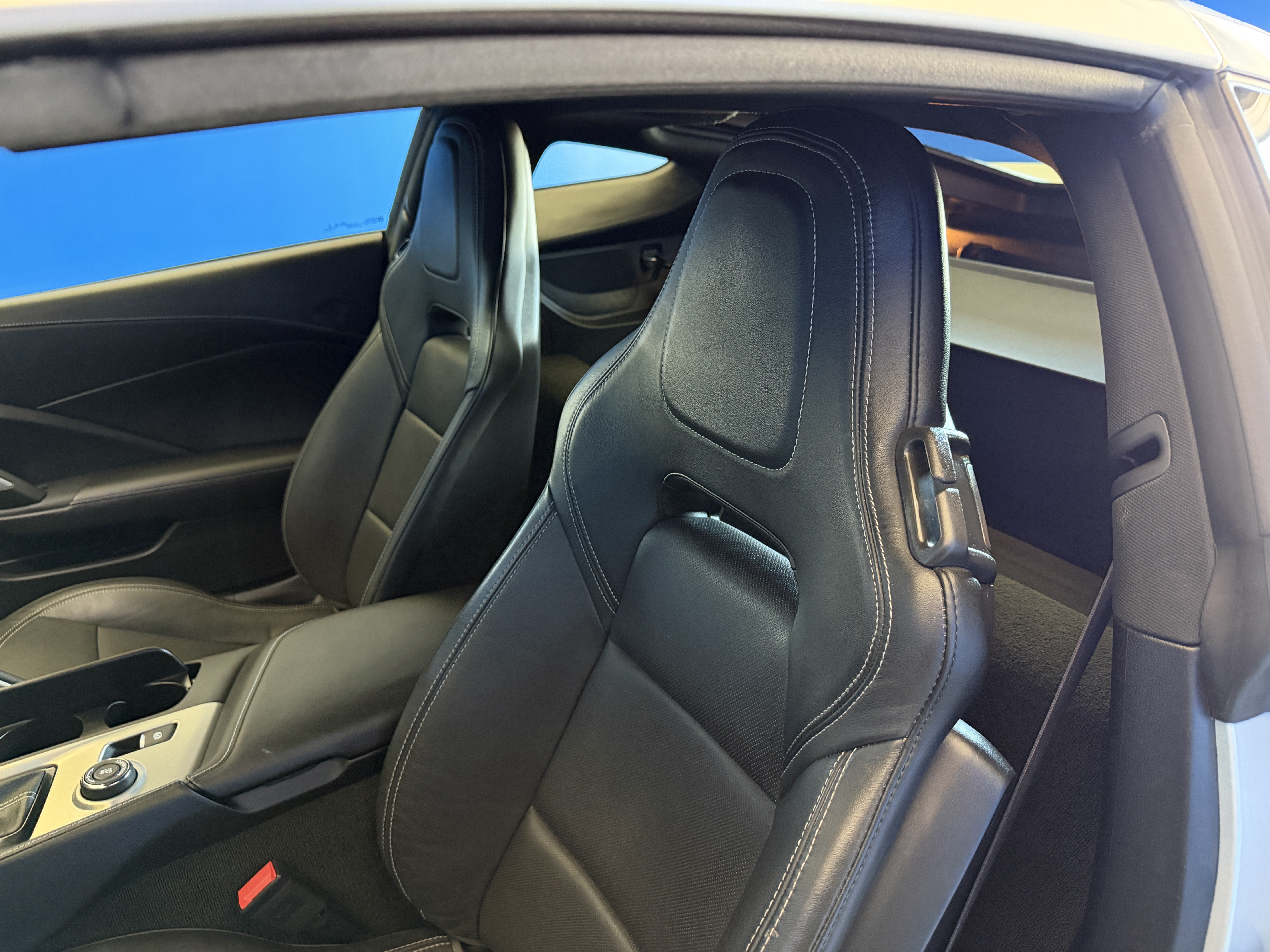 Used 2017 Chevrolet Corvette Stingray Coupe w/ Battery Protection Package RWD image 12
