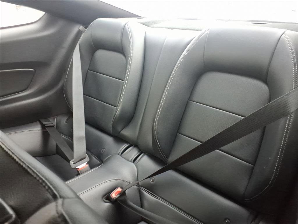 Used 2016 Ford Mustang Premium image 26