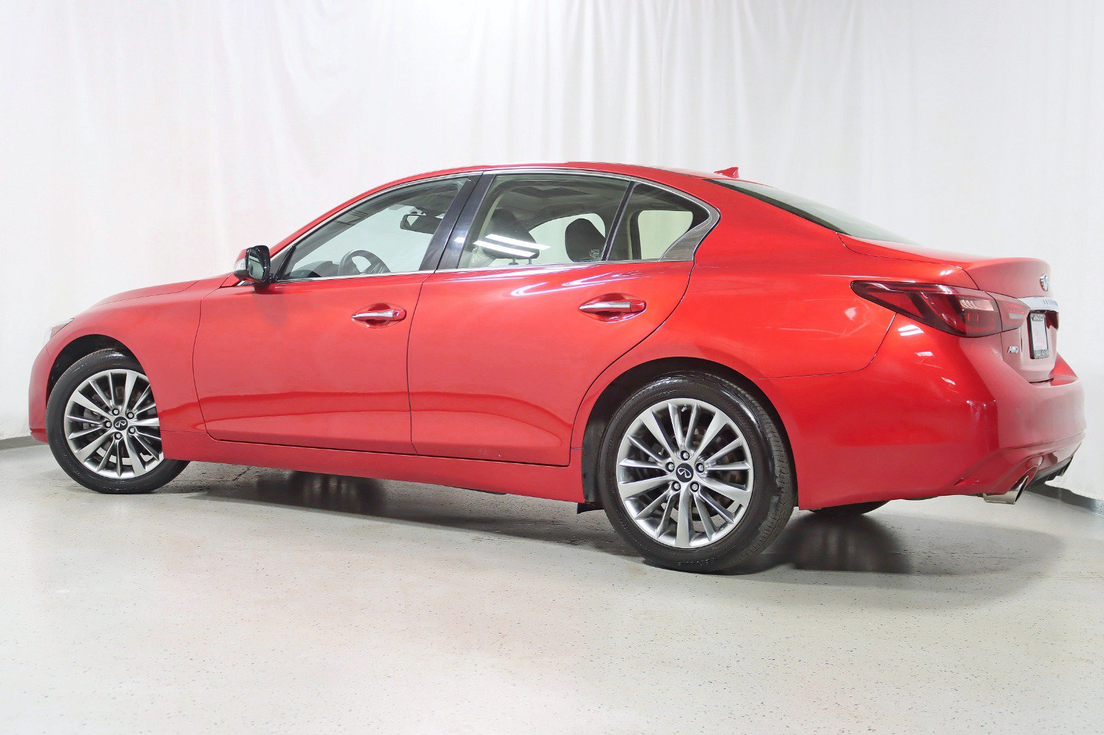 Used 2024 INFINITI Q50 Luxe AWD/4WD image 9