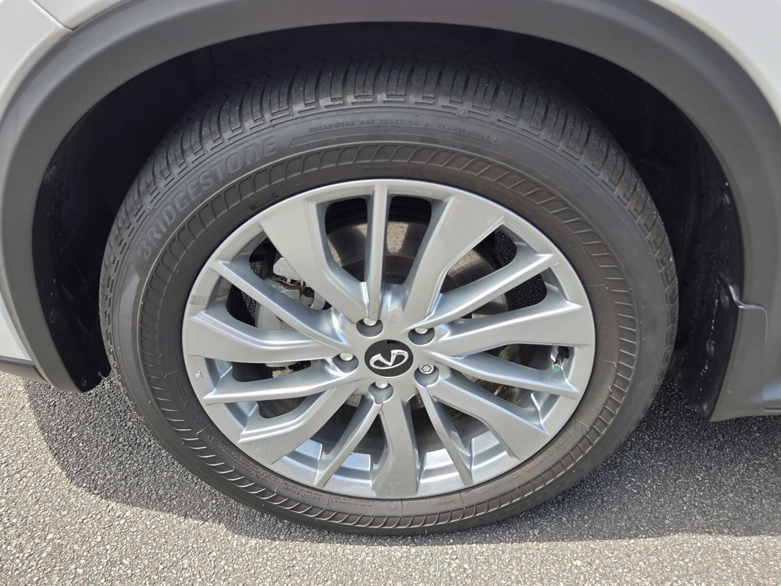 Used 2023 INFINITI QX50 Luxe FWD image 10