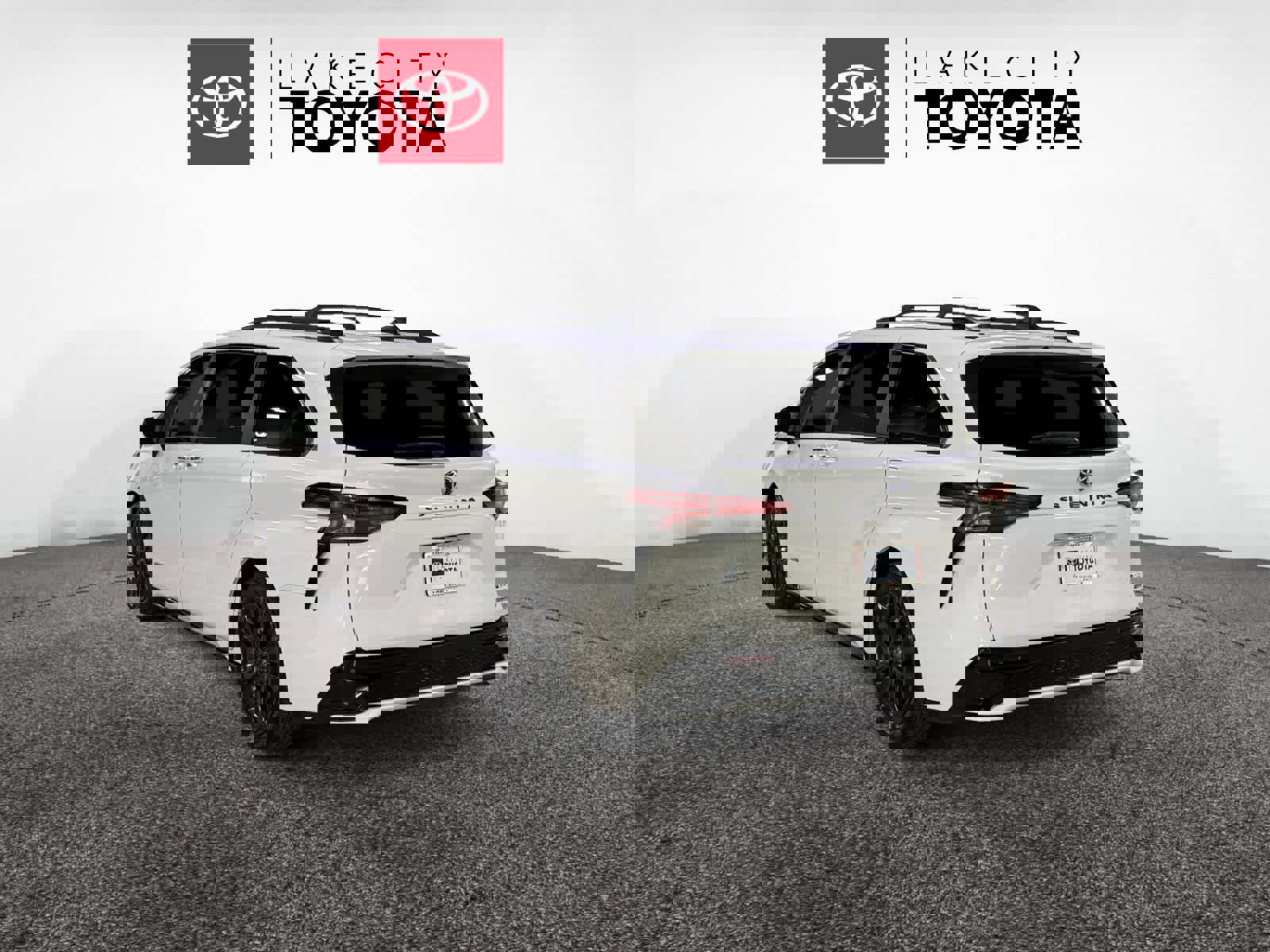 Used 2021 Toyota Sienna XSE w/ XSE Plus Package image 5