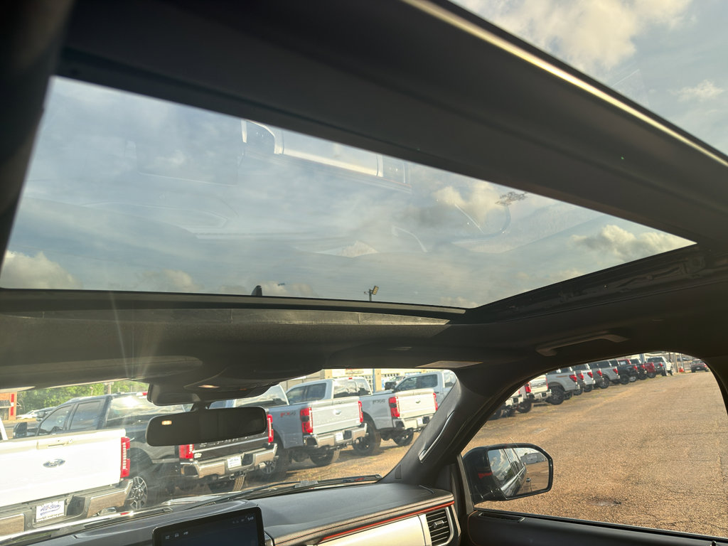 Used 2022 Ford Expedition Timberline image 27