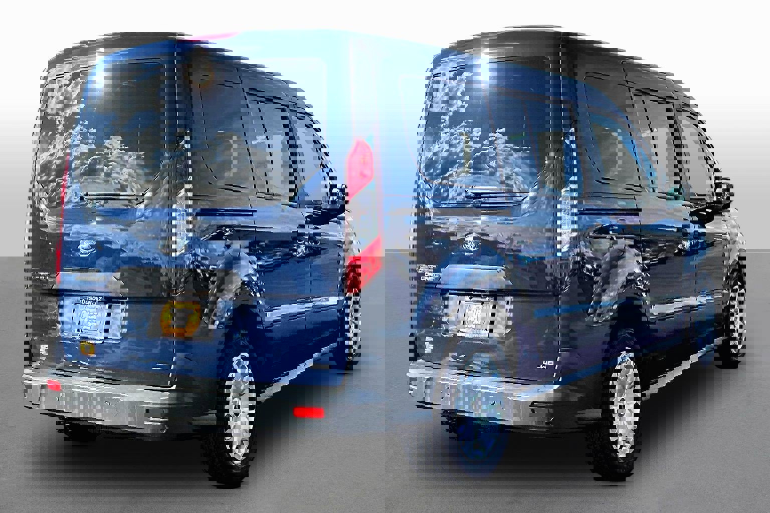 Used 2018 Ford Transit Connect XL image 2