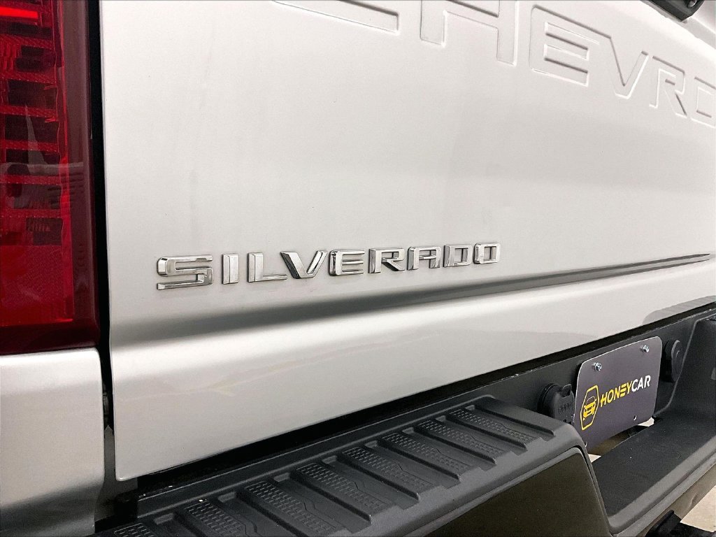 Used 2023 Chevrolet Silverado 2500 Custom w/ Custom Value Package AWD/4WD image 25