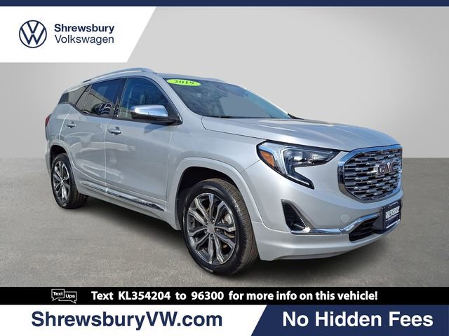 Used 2019 GMC Terrain Denali w/ Driver Alert Package II image 1