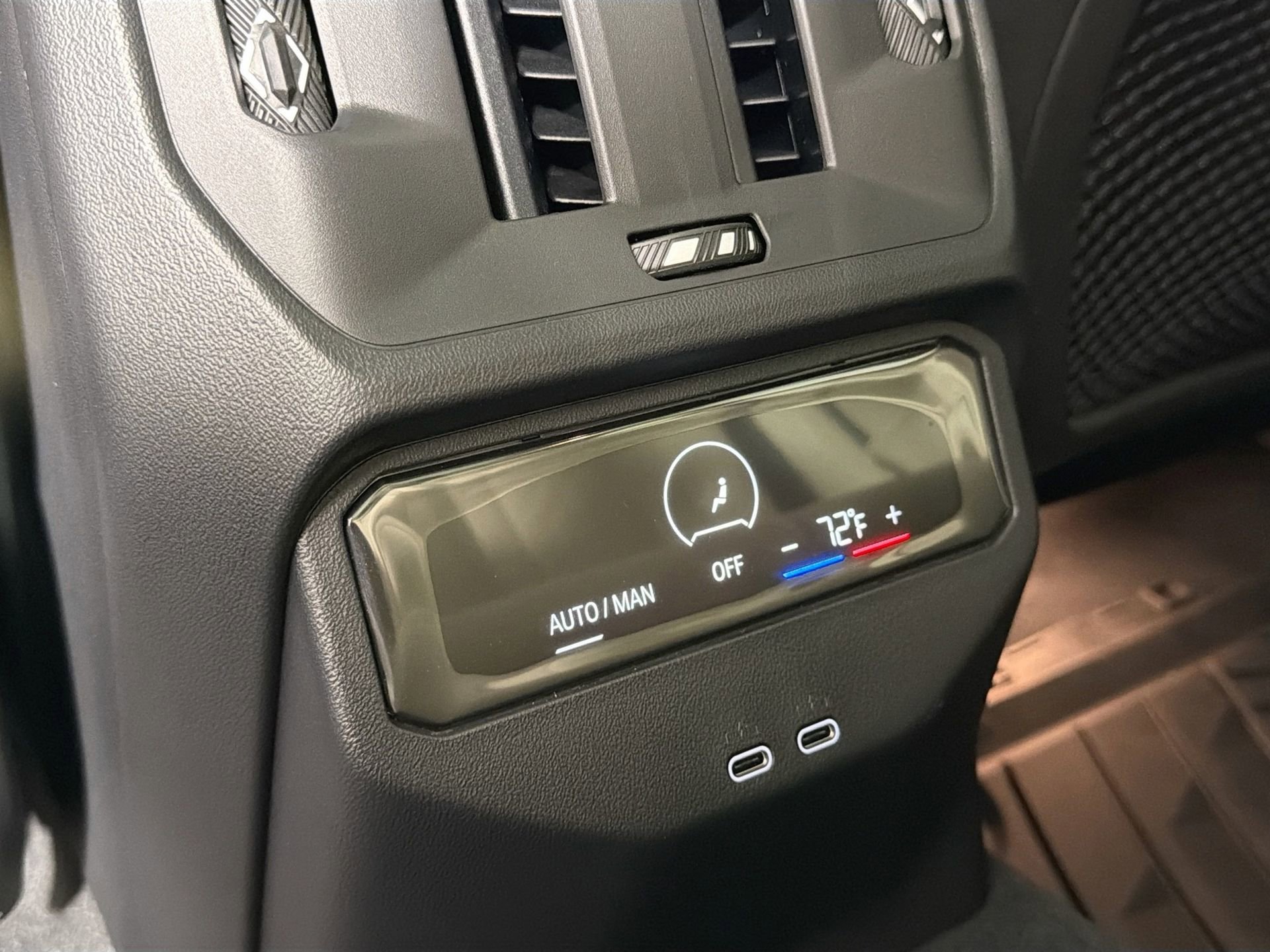 Certified 2025 BMW X3 xDrive30i w/ Premium Package image 26