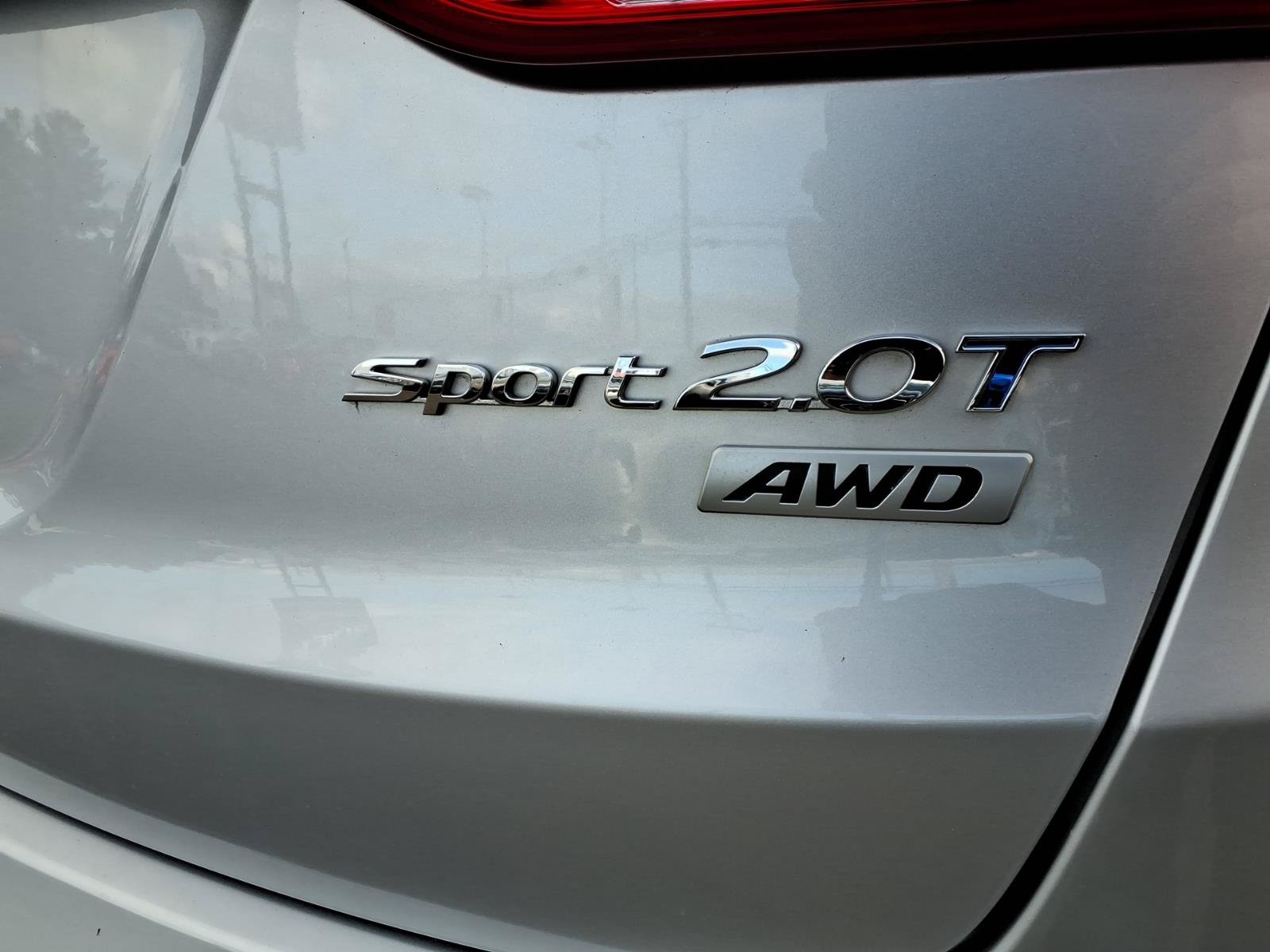 Used 2016 Hyundai Santa Fe Sport 2.0T AWD/4WD image 19