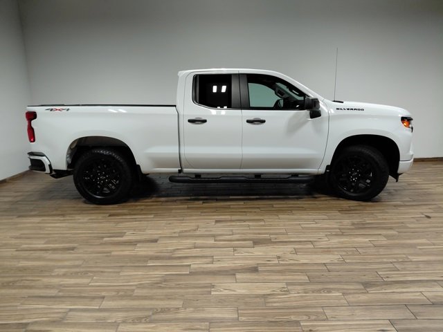 Certified 2024 Chevrolet Silverado 1500 Custom w/ Turbomax Blackout Package image 14