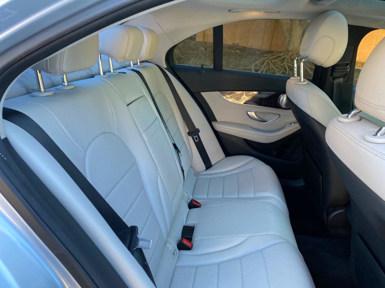 Used 2015 Mercedes-Benz C 300 Sedan image 37