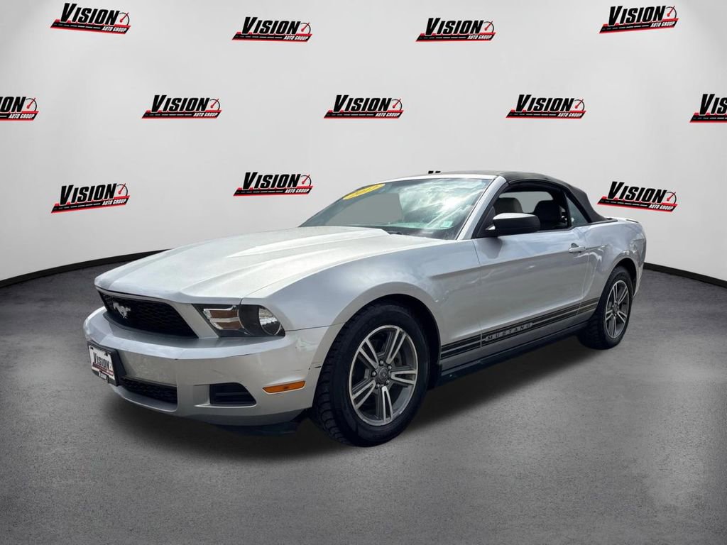 Used 2012 Ford Mustang Premium image 1