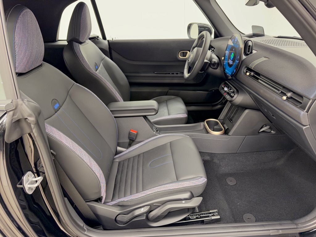 Certified 2026 MINI Cooper S FWD image 30