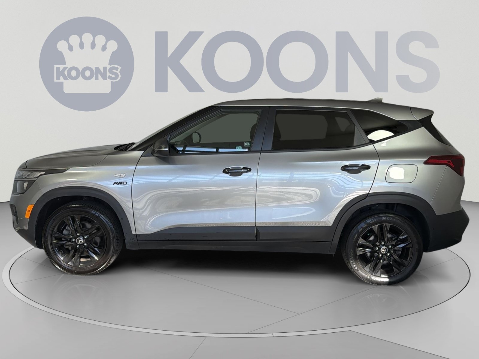 Used 2021 Kia Seltos LX AWD/4WD image 2