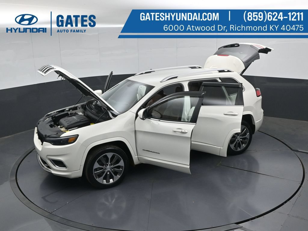 Used 2019 Jeep Cherokee Overland AWD/4WD image 54