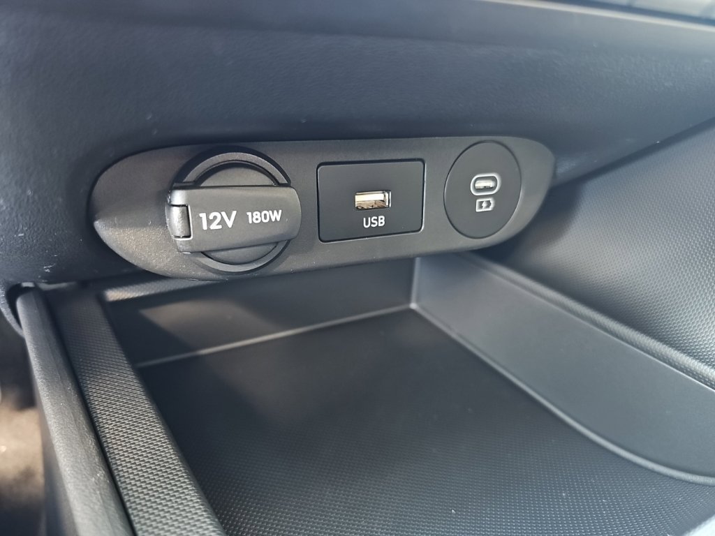 New 2026 Hyundai Elantra SE FWD image 20