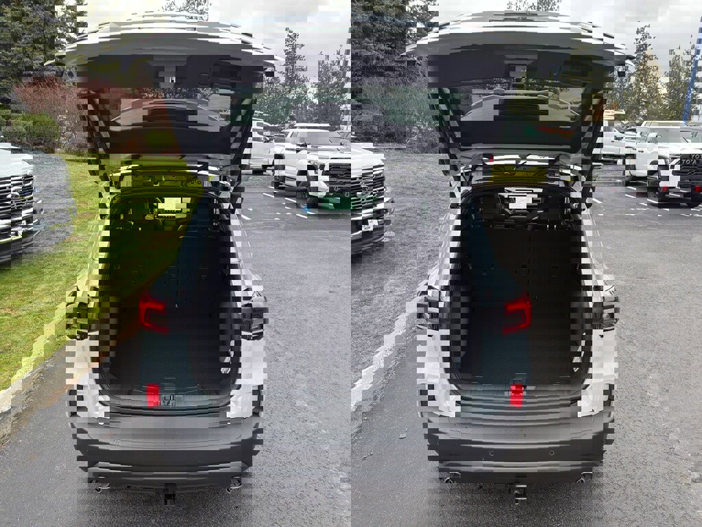 New 2026 Ford Escape ST-Line Select w/ Tech Pack #2 image 7