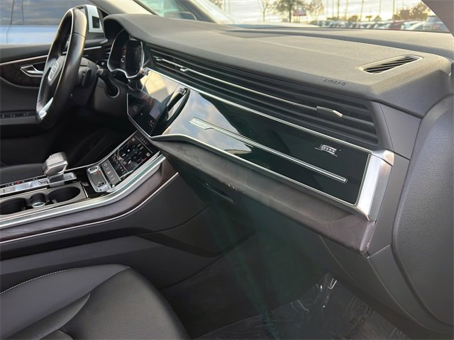 Used 2022 Audi Q8 Premium Plus w/ Premium Plus Package image 29