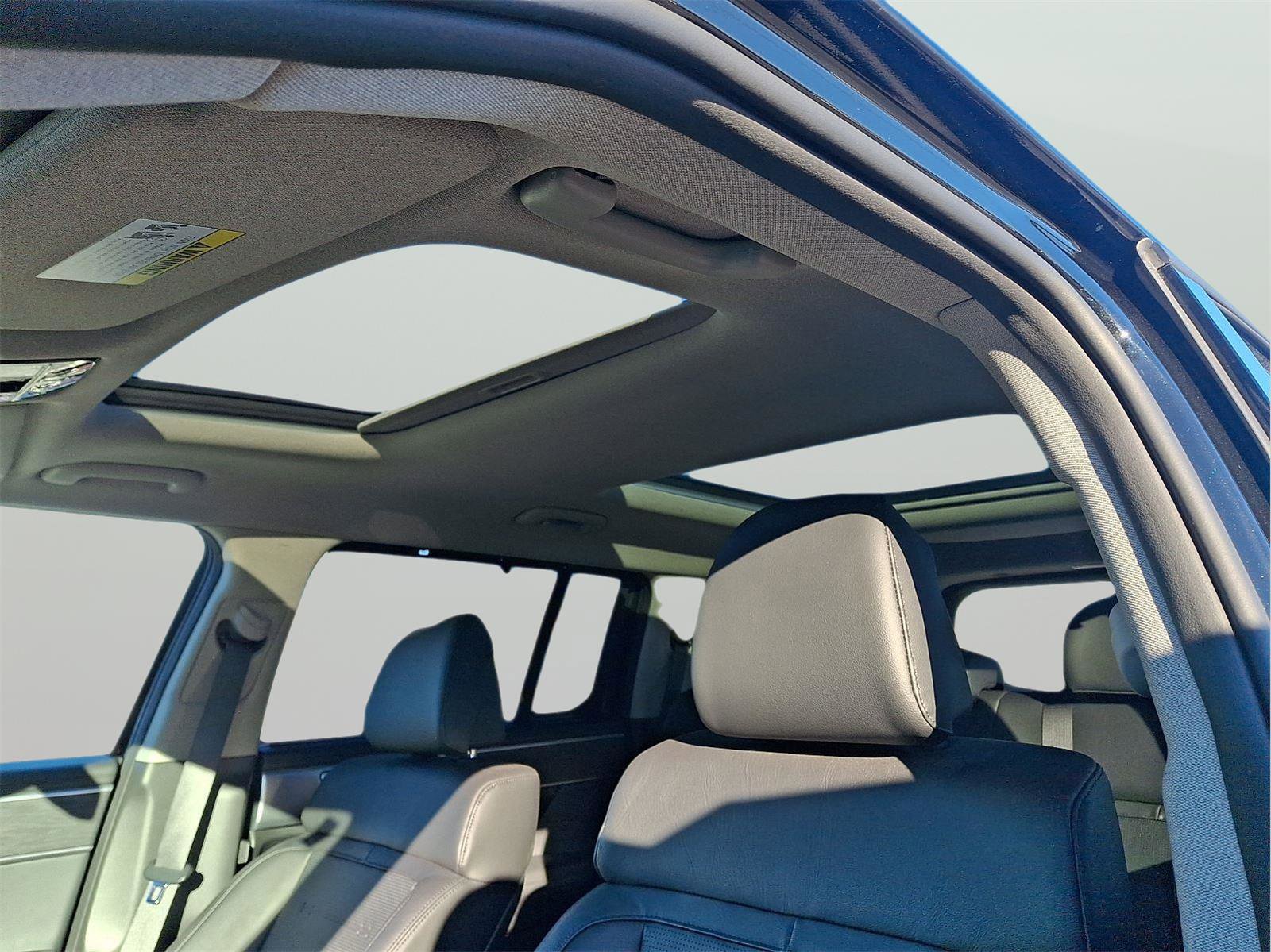 Used 2025 Hyundai Santa Fe Limited image 14