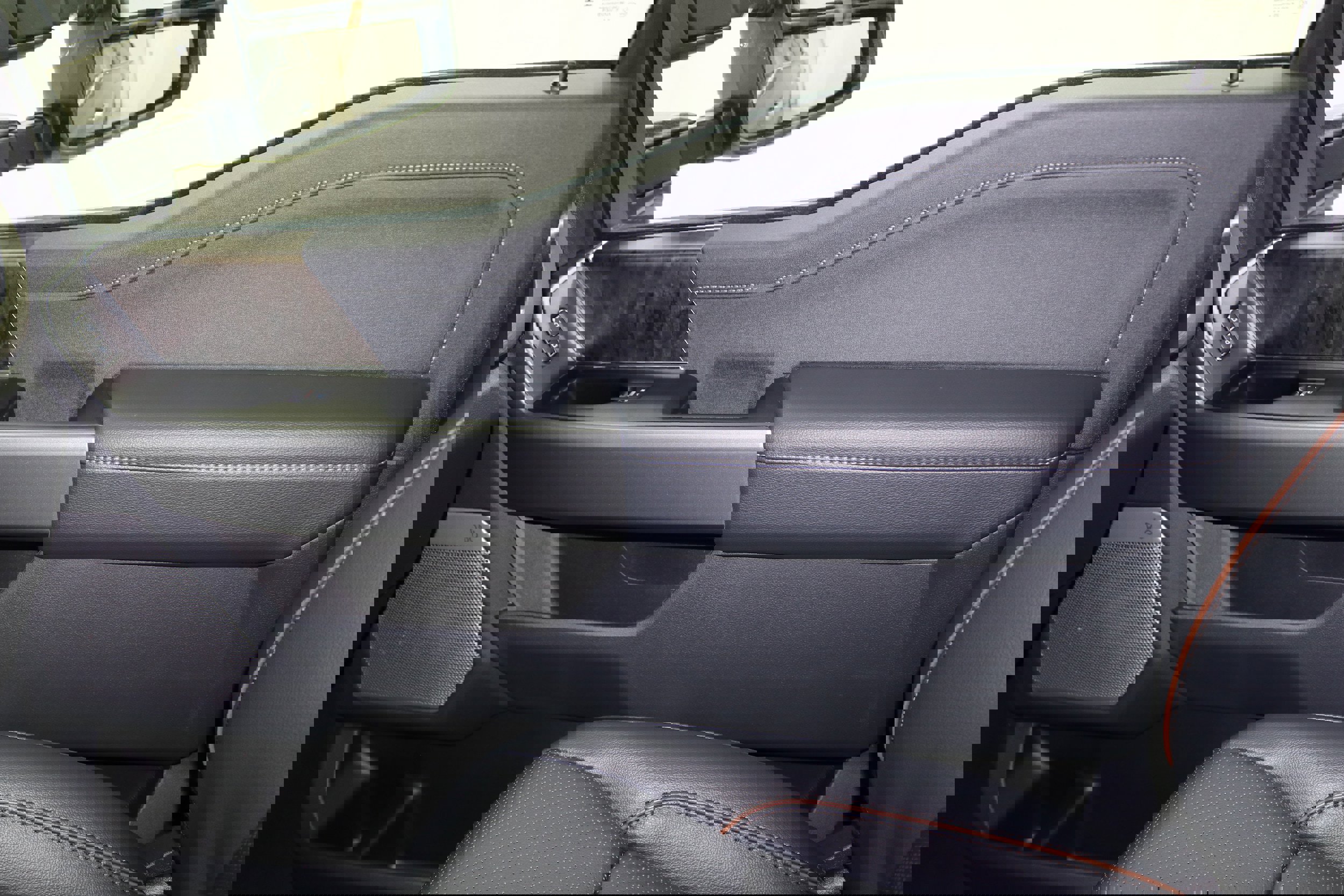 New 2026 Ford F250 Lariat w/ Lariat Premium Package image 27