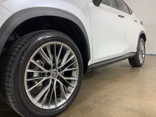 Used 2023 Lexus NX 350 AWD w/ Luxury Package image 38