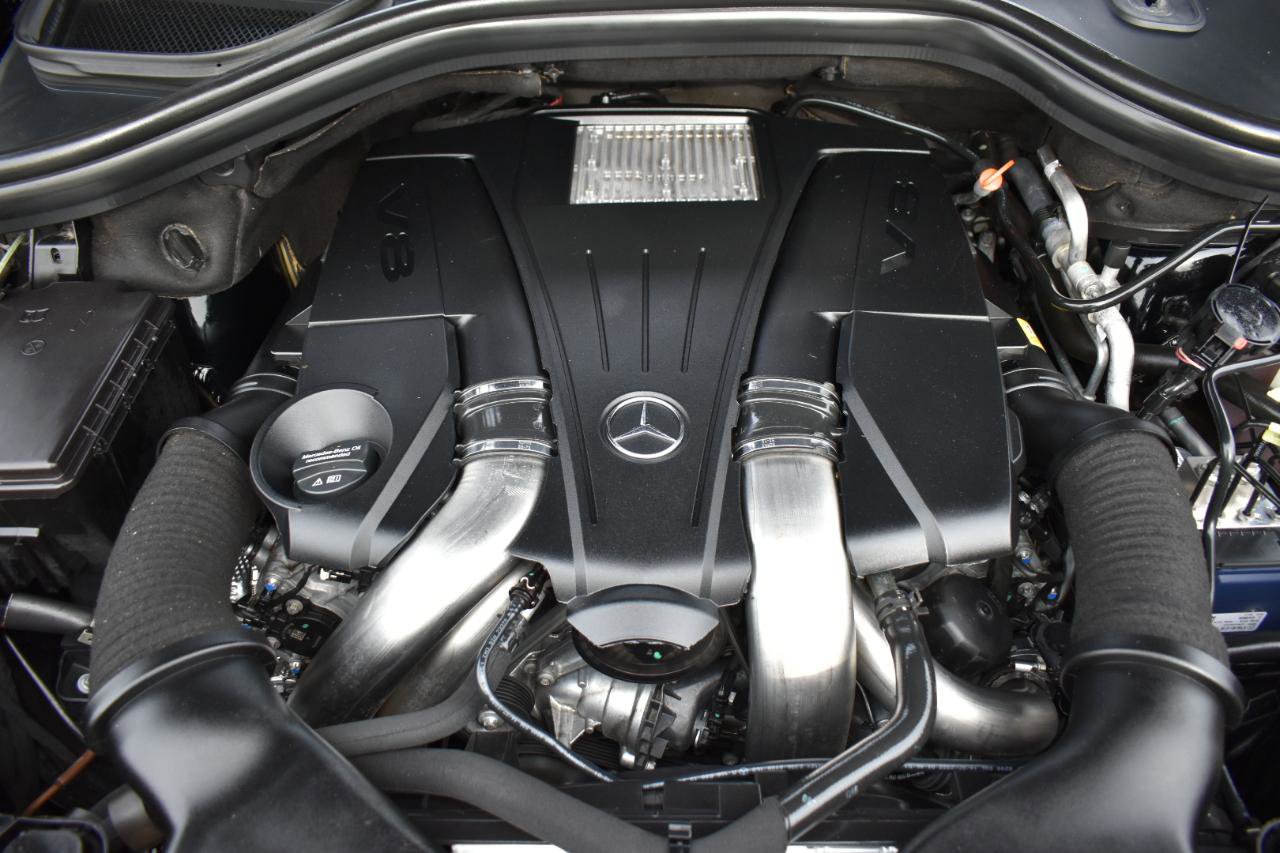 Used 2016 Mercedes-Benz GL 550 4MATIC image 55