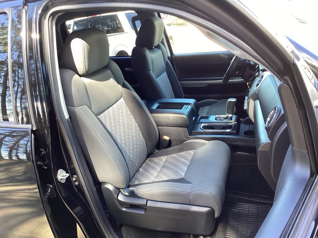 Used 2021 Toyota Tundra SR5 w/ SR5 Upgrade Package image 31