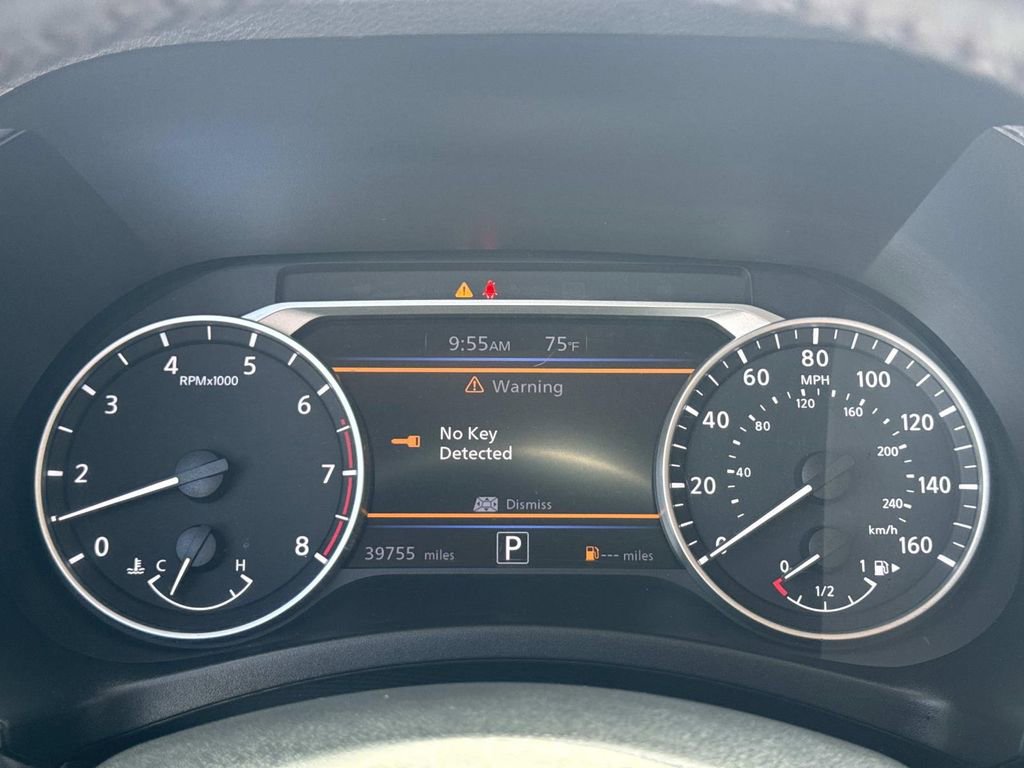 Used 2020 Nissan Sentra SV w/ Trunk Package FWD image 28