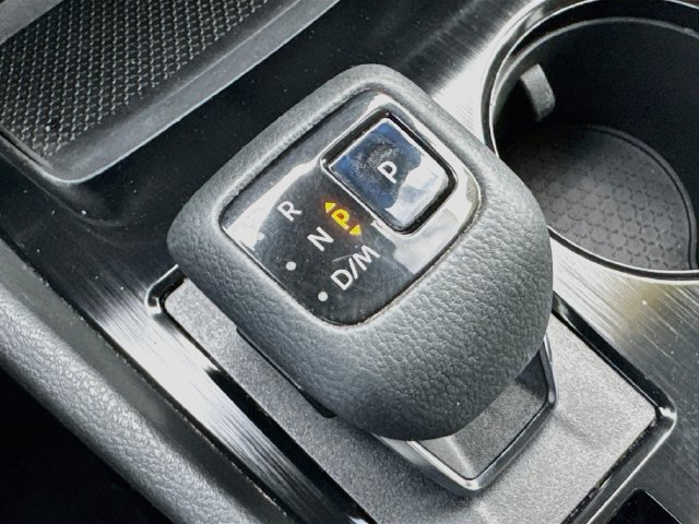 Used 2022 Nissan Rogue SV AWD/4WD image 21