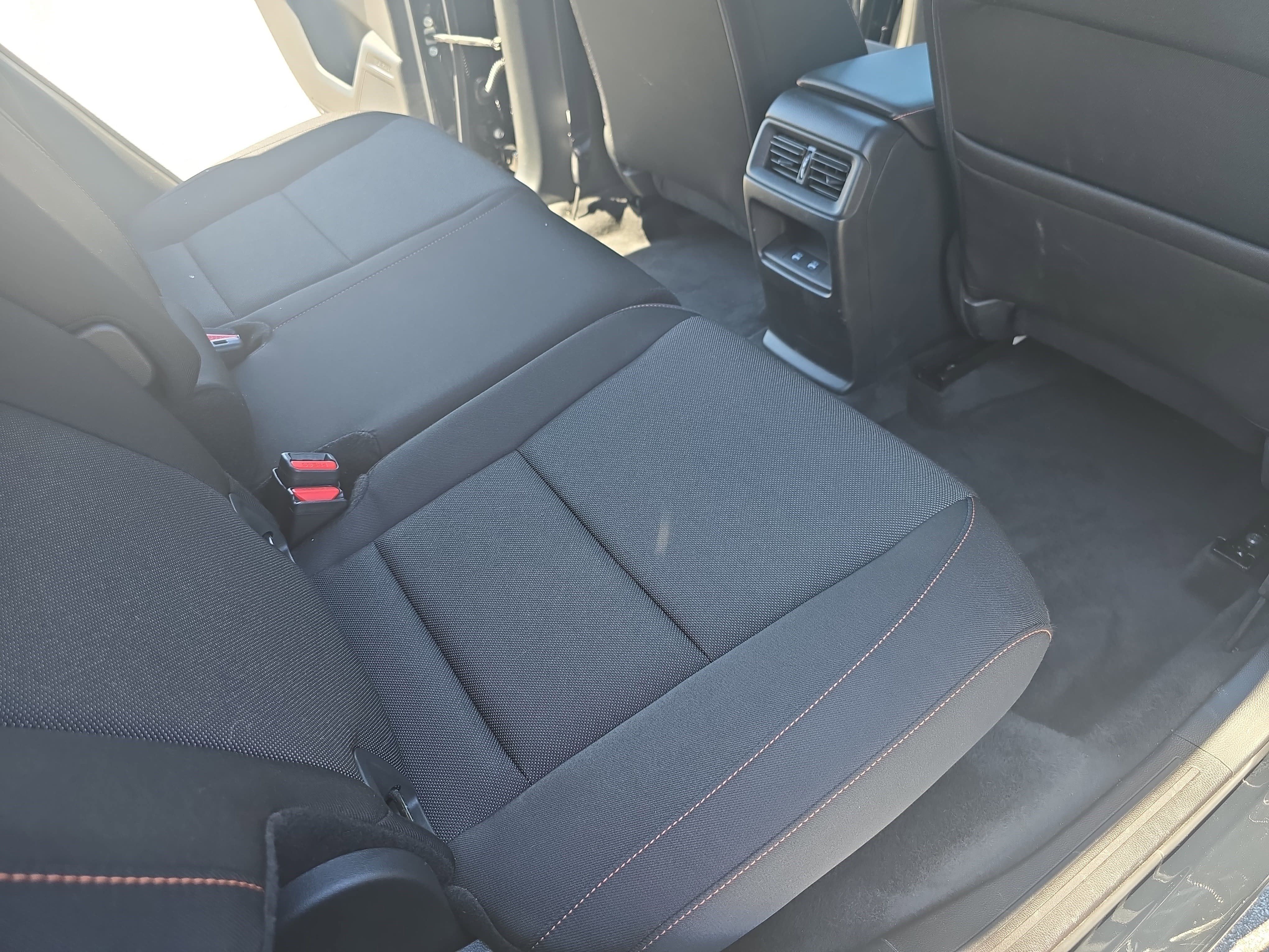 Used 2025 Honda CR-V Sport image 11