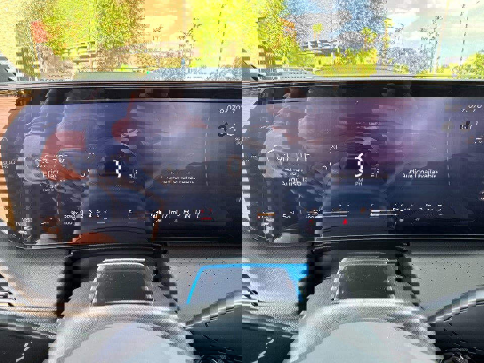 Used 2026 Buick Enclave Avenir w/ Super Cruise Package image 39