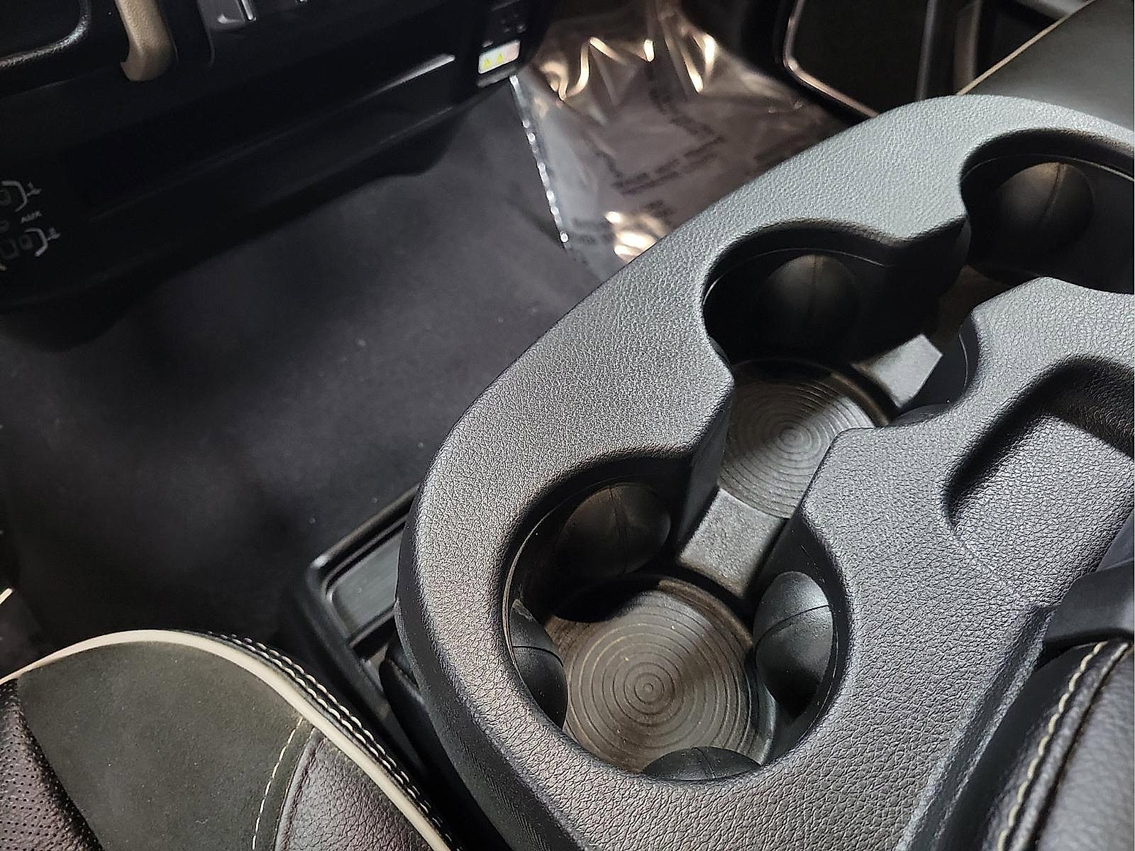 Used 2024 RAM 2500 Laramie w/ Safety Group image 20