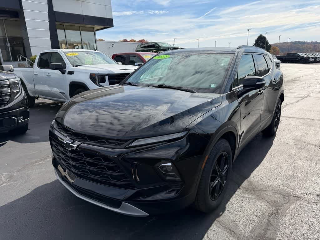 Certified 2024 Chevrolet Blazer LT w/ Midnight/Sport Edition AWD/4WD image 8