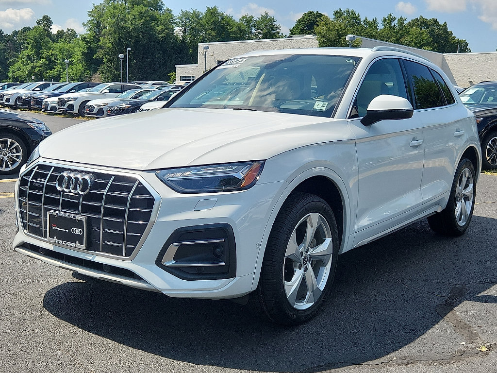 Used 2021 Audi Q5 Prestige w/ Prestige Package AWD/4WD image 9