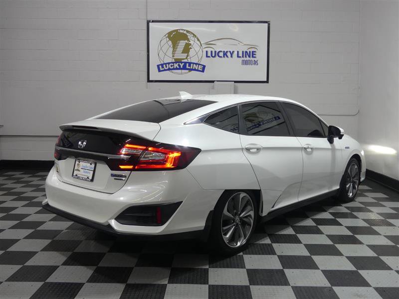 Used 2018 Honda Clarity Touring image 10