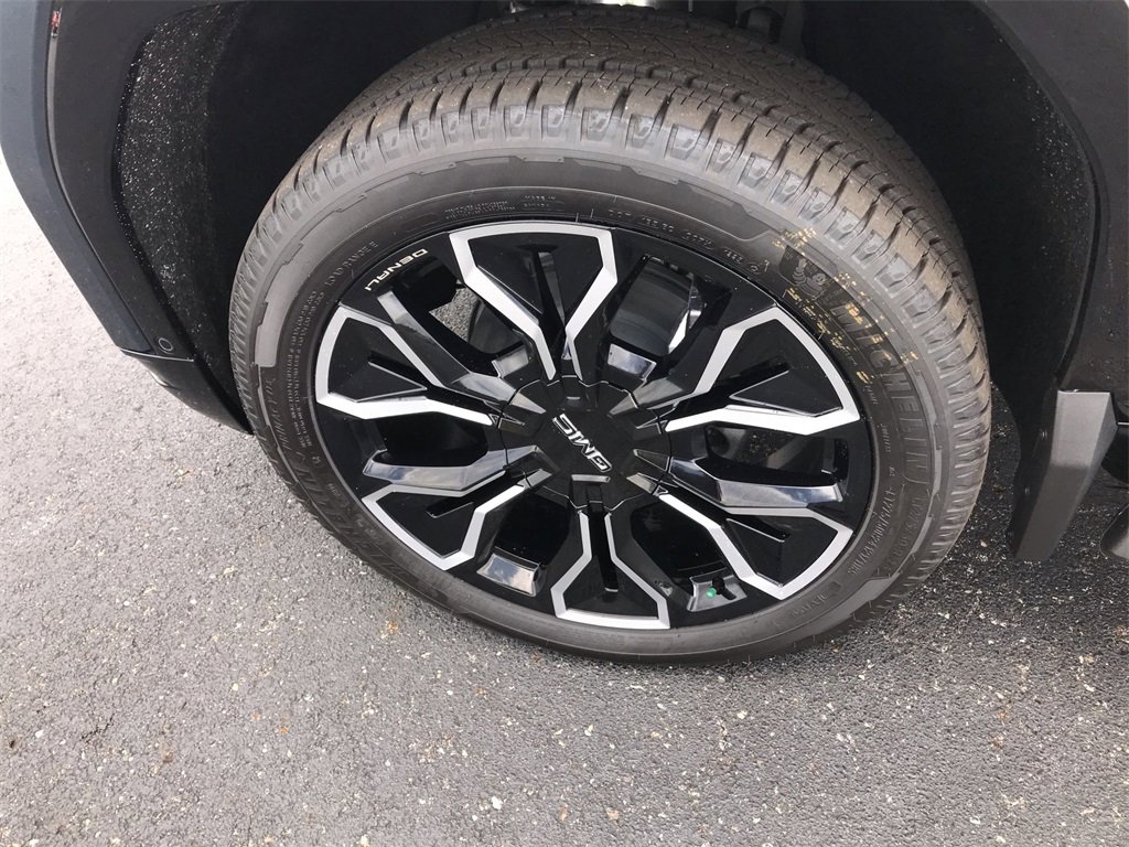 New 2025 GMC Sierra EV Denali image 10