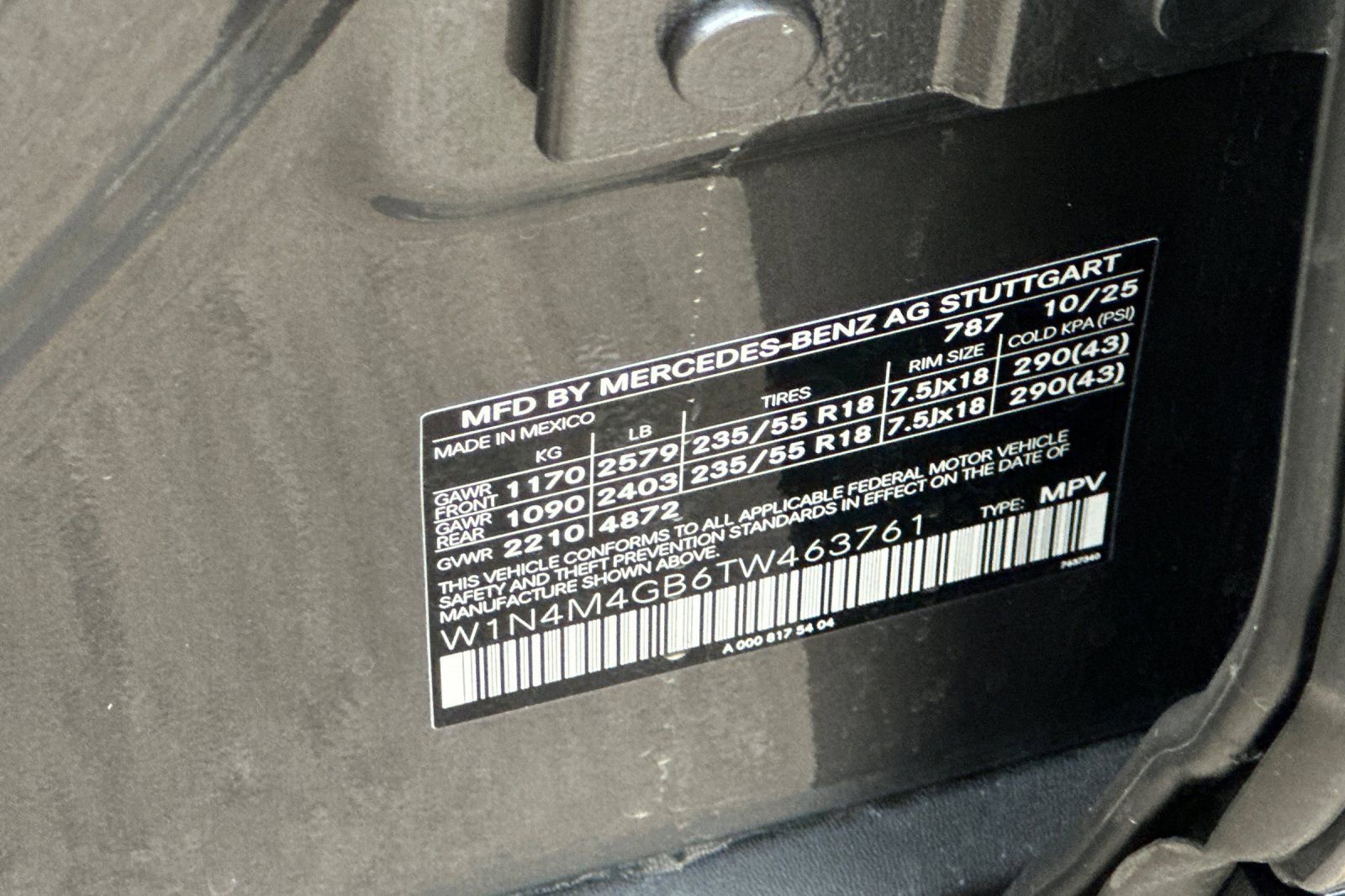 New 2026 Mercedes-Benz GLB 250 image 36