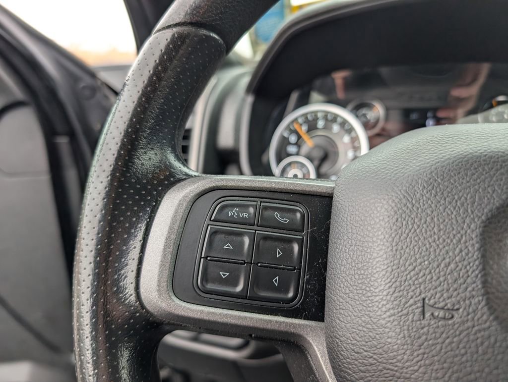 Used 2022 RAM 3500 Tradesman image 12