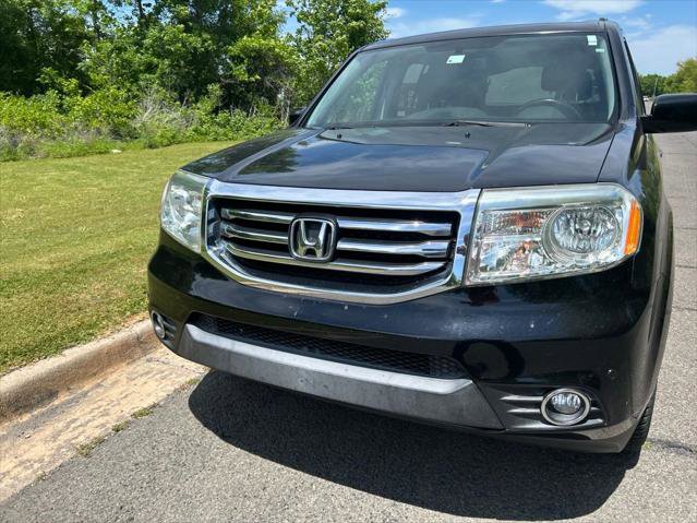 Used 2013 Honda Pilot Touring image 2