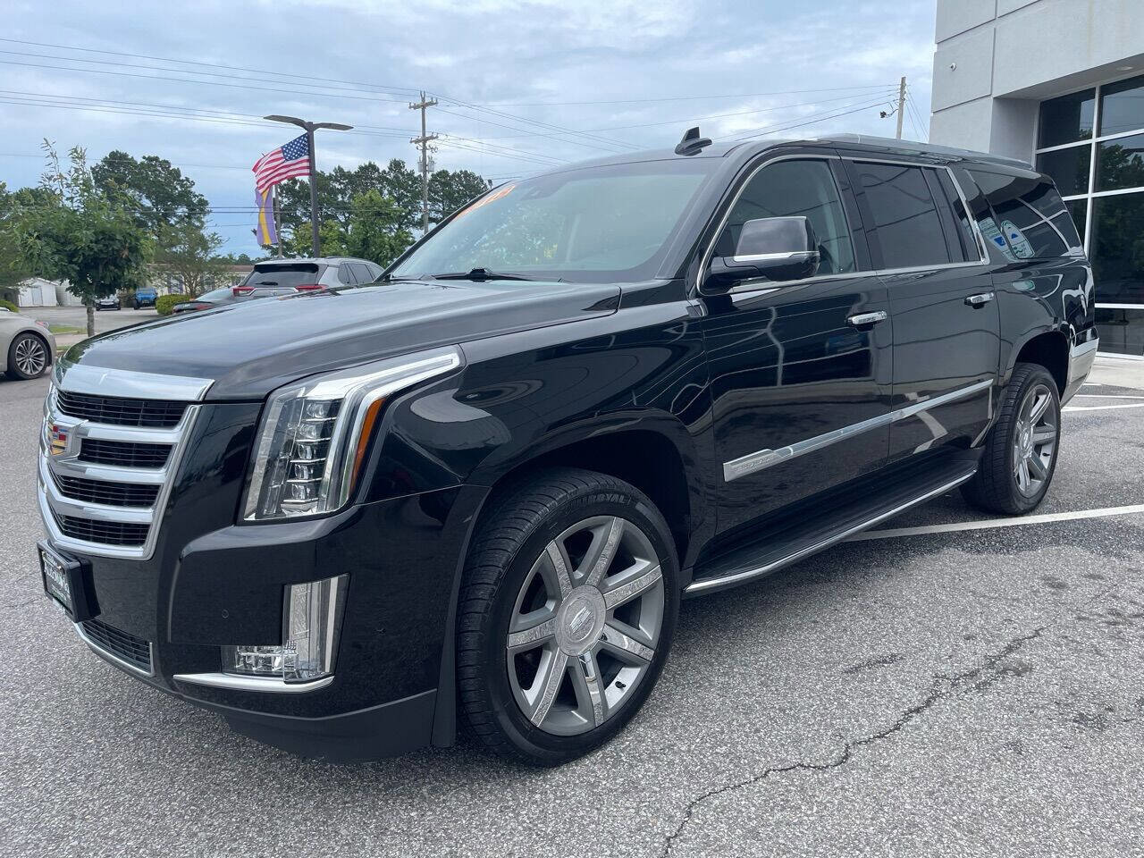 Used 2018 Cadillac Escalade ESV Premium Luxury