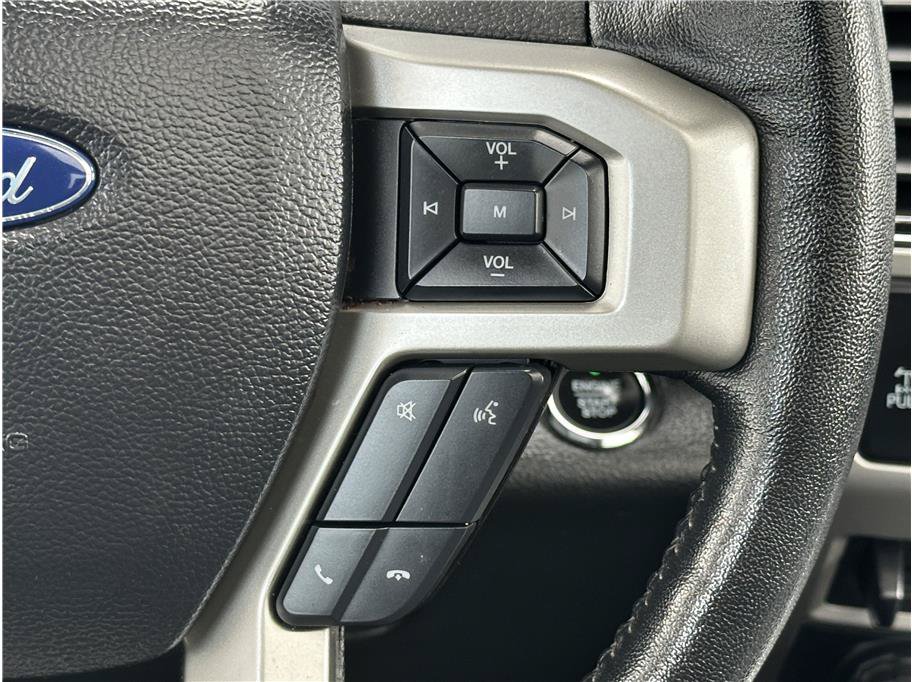 Used 2020 Ford F250 Lariat AWD/4WD image 23