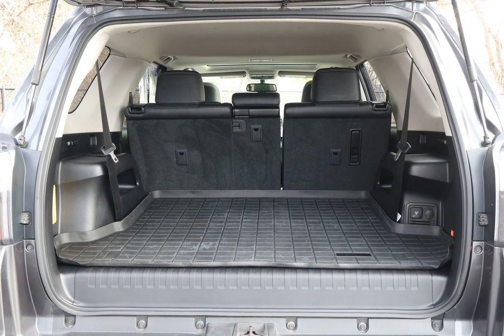 Used 2019 Toyota 4Runner Limited image 48