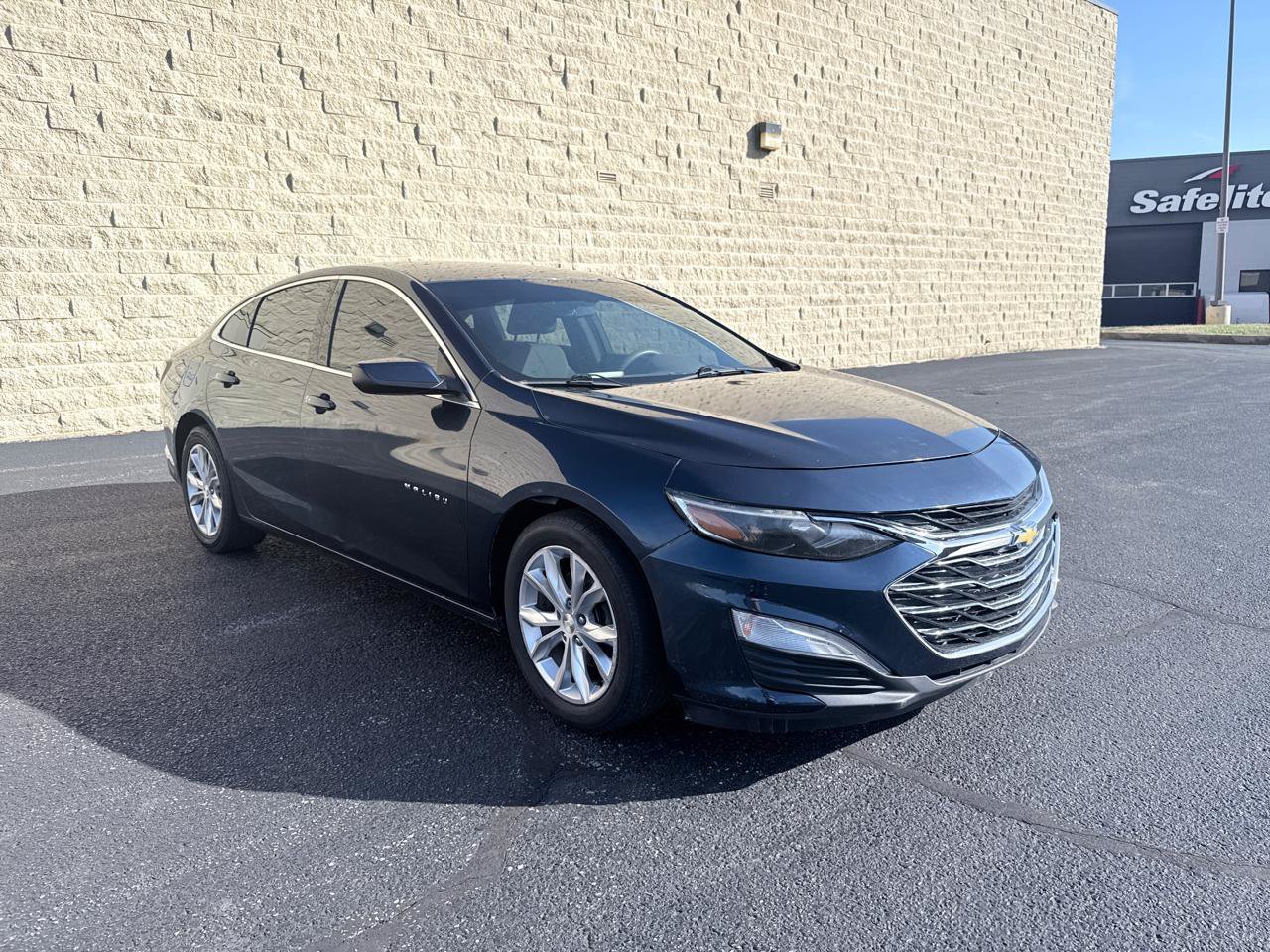 Used 2020 Chevrolet Malibu LT FWD image 7