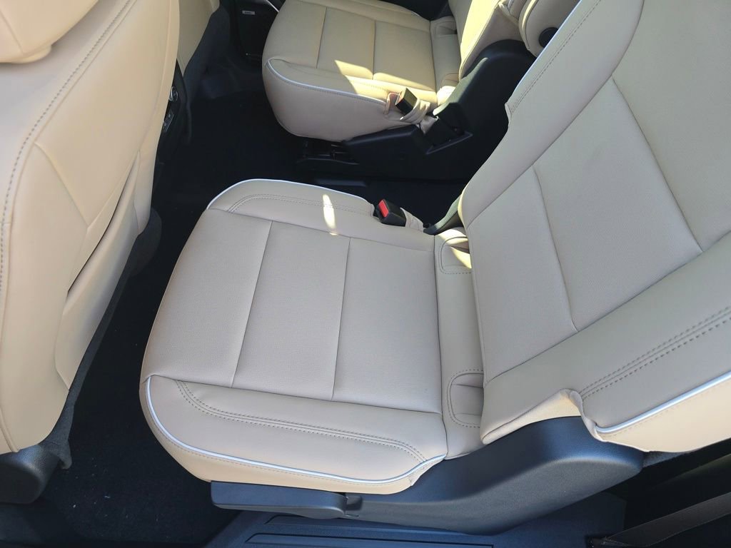 New 2025 Buick Enclave Preferred w/ LPO, All-Weather Package image 22