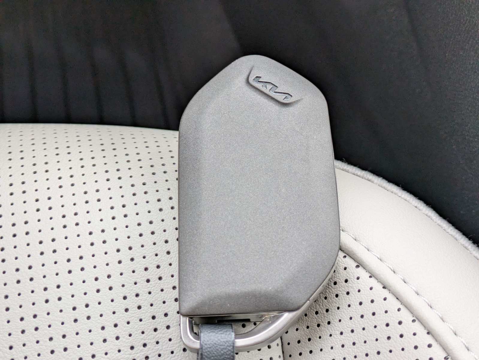 Used 2026 Kia Sorento S w/ S Panoramic Sunroof Package FWD image 29