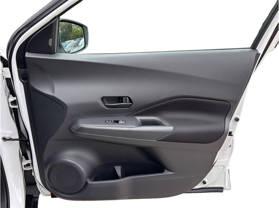 Used 2021 Nissan Kicks S FWD image 35