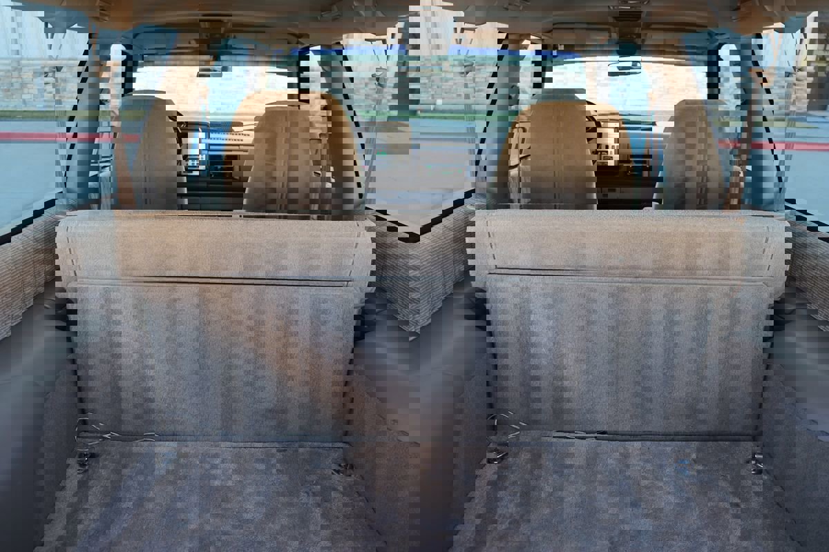 Used 1994 GMC Yukon 4WD 2-Door image 95